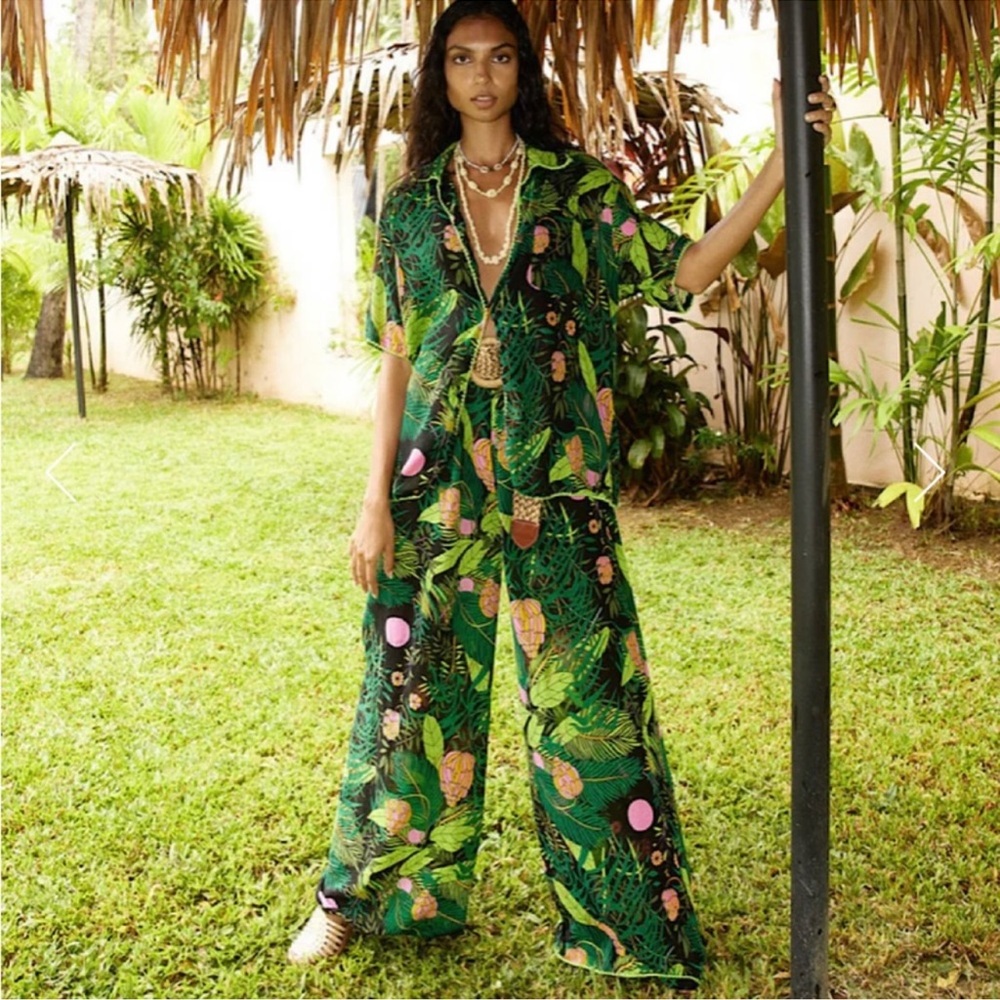 Chasing Unicorns In The Jungle Vibrant Green Floral Set - Picture 3 of 7